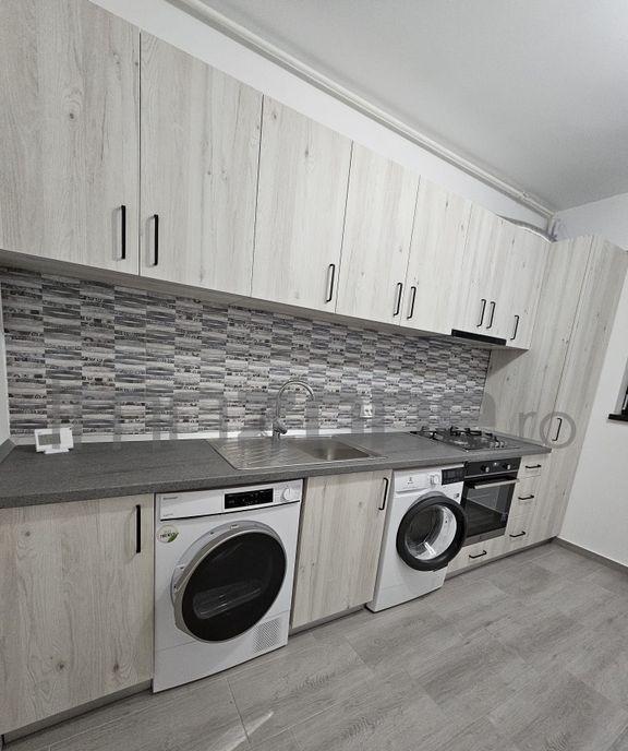 Garsoniera 42 mp decomandata bucatarie 11 mp mobilata