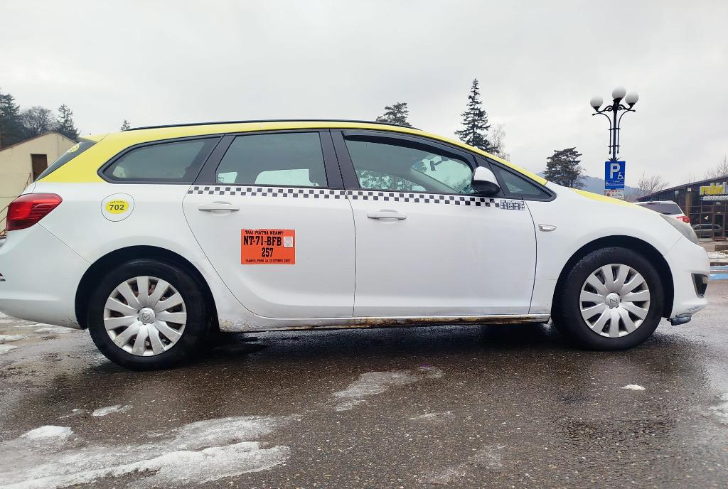 Opel Astra J 1 7 CdTi 110 CP ecoFlex 2013 Euro 5 2 800 eur