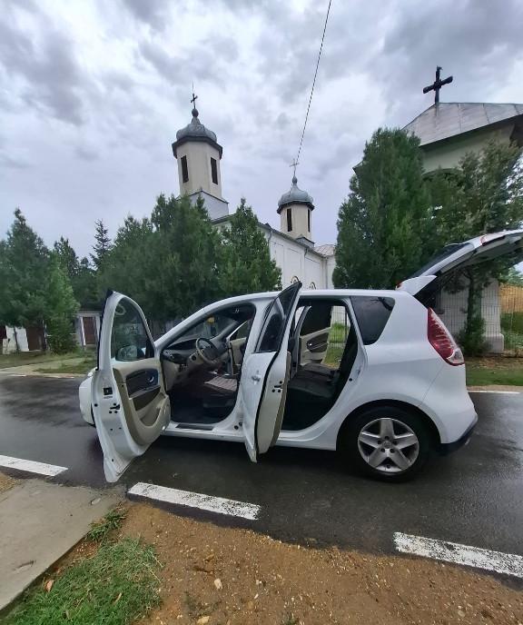 Se vinde Renault Scenic 3 000 eur