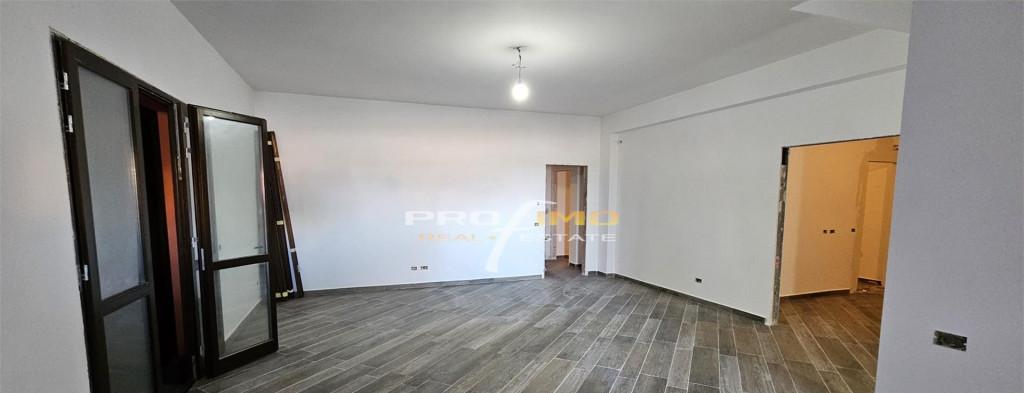 Vila Exclusivista P 2E M zona Faleza Nord Plaja Reyna