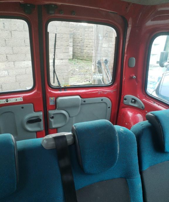 Renault kangoo 1 6 1 800 eur