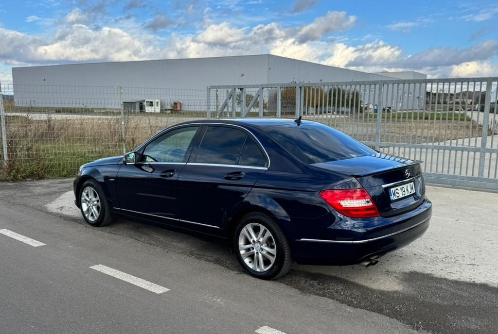 Mercedes C-Klasse 1 8 Cgi 11 000 eur