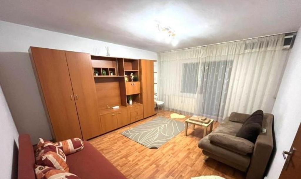 Eroii revolutiei etaj 4 decomandat