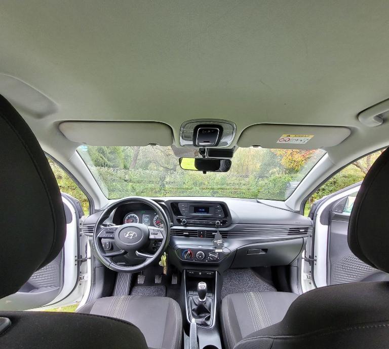 Hyundai i20 Comfort 1 2 benzina 2021 Unic proprietar Stare excelenta 9 900 eur