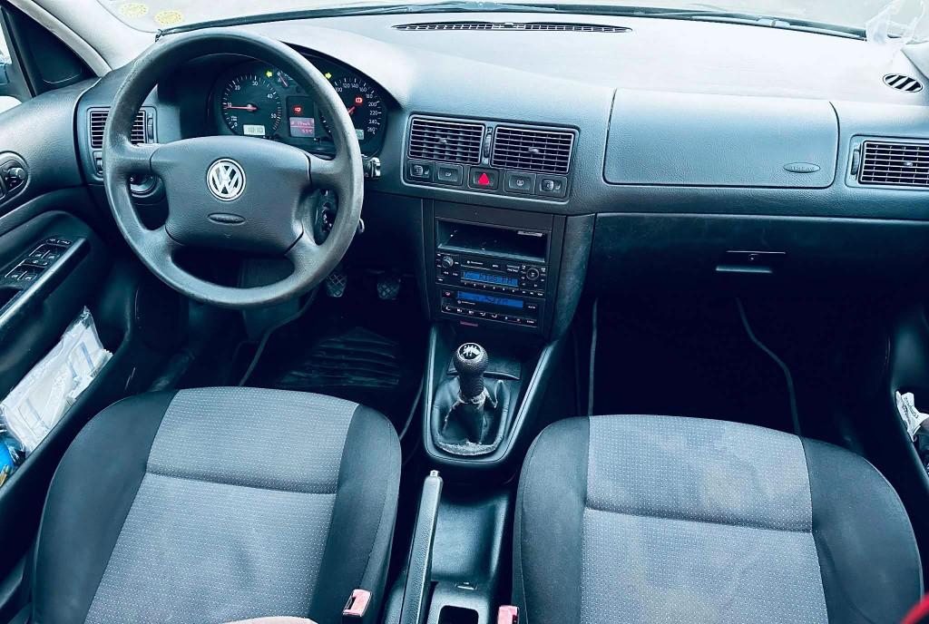 VW Golf 1 9TDI 199000Km Reali Climatronic Scaune Incalzite 1 700 eur