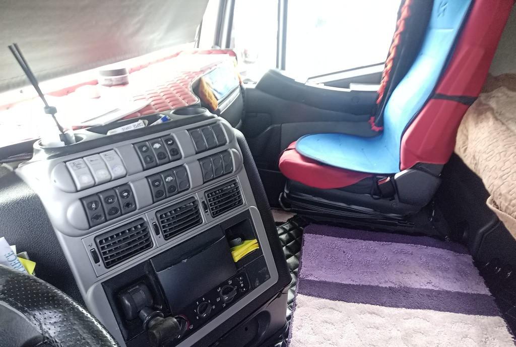 Ansamblu Iveco Stralis Semiremorca 11 000 eur