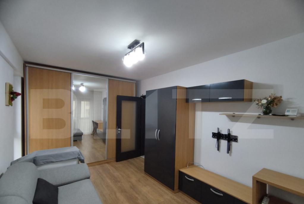 Apartament 3 camere 68 mp zona Miroslava