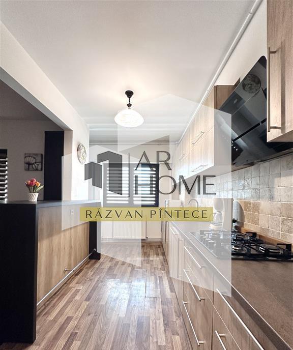 Apartament 2 camere decomandat centrala termica ultracentral