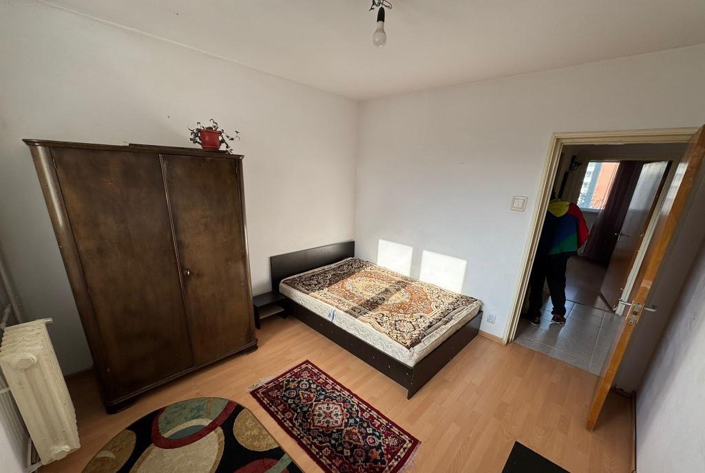 Apartament 3 camere Dristor