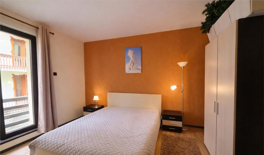 Tur live Refugiu in ambientul special al statiunii Poiana B