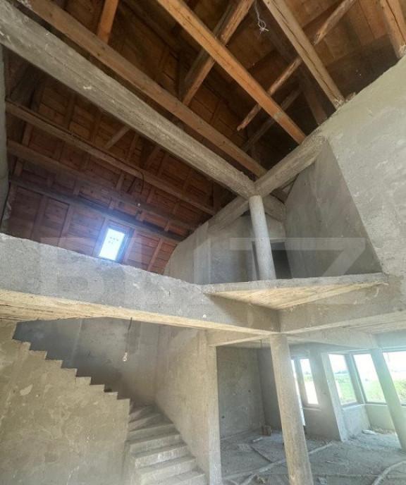 Casa pretabila pensiune/hotel la rosu Radauti