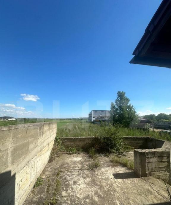 Casa pretabila pensiune/hotel la rosu Radauti