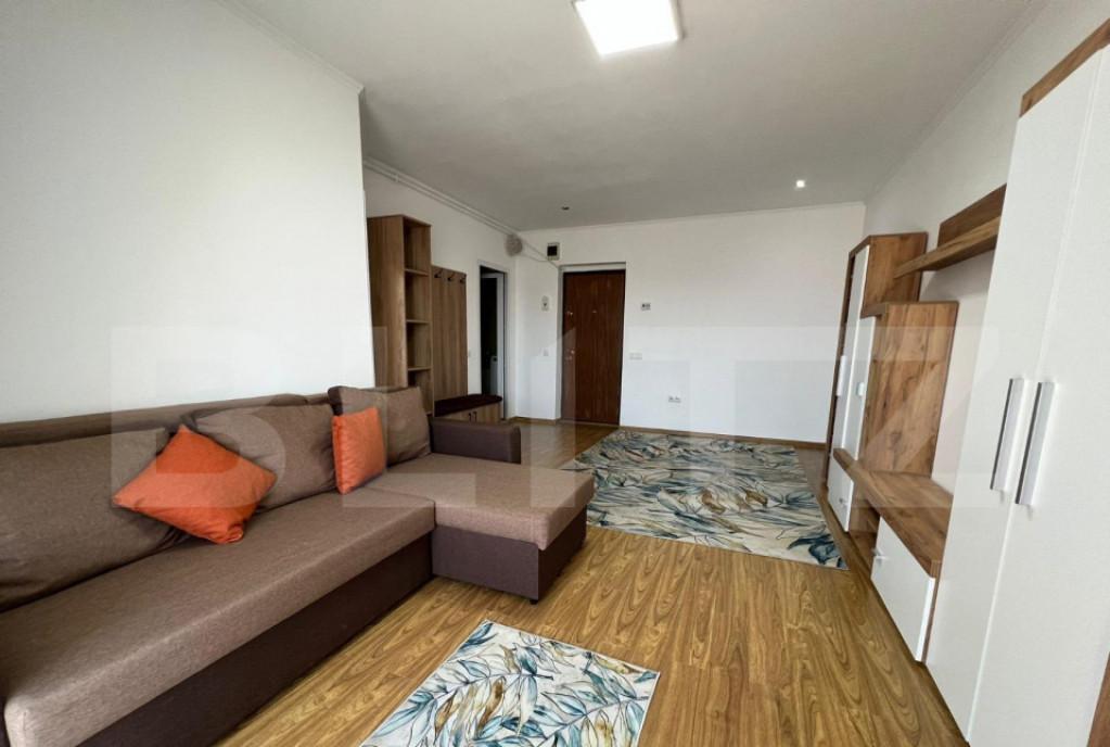 Apartament cu 1 cam 35 mp etajul 4 cu balcon zona Floril