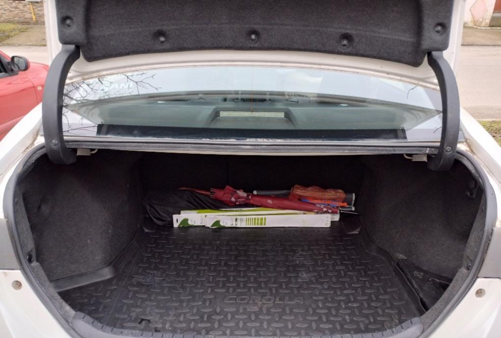 Toyota Corolla 1 6 Benzina Aspirat 132 Cp Euro 5 - Pilot Navi Camera Piele 8 950 eur