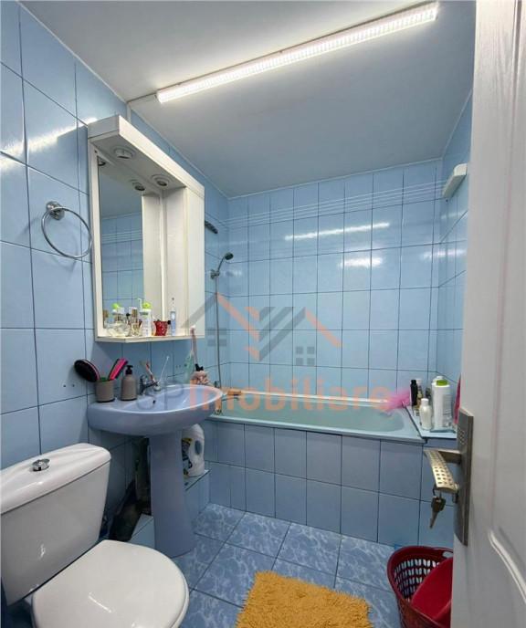 Apartament 3 camere decomandat tip pb etaj 3 zona drag