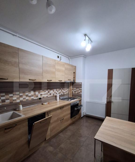 Apartament cu 2 camere spatios parcare privata Zona Coresi