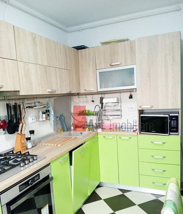 Vanzare apartament 3 camere cu centrala Aparatorii Pa